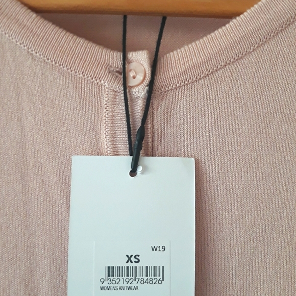 Preview Crew neck Cardigan - Picture 2 of 8